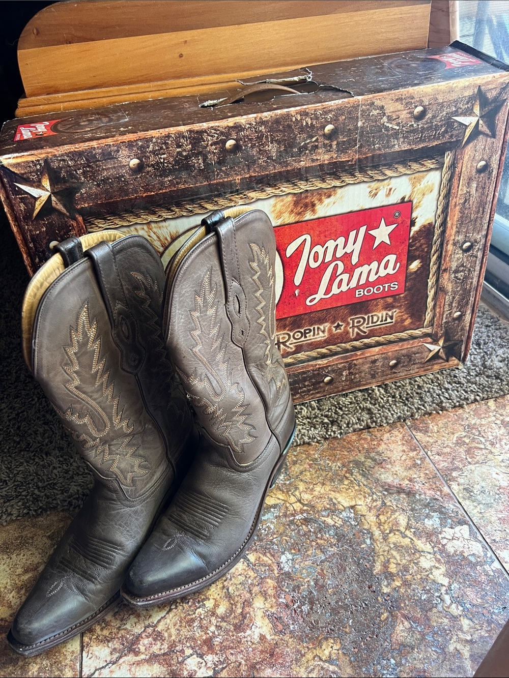 Tony Lama Taupe/Brown Leather Western Boots Embroidered Shaft 9.5 women’s
